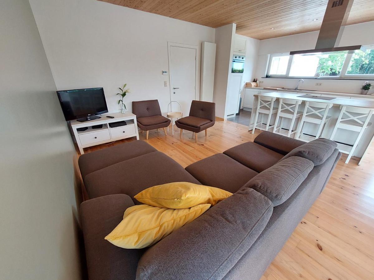 Vakantiewoning Met Permanent Verwarmd Zwembad En Sauna Koekelare Εξωτερικό φωτογραφία