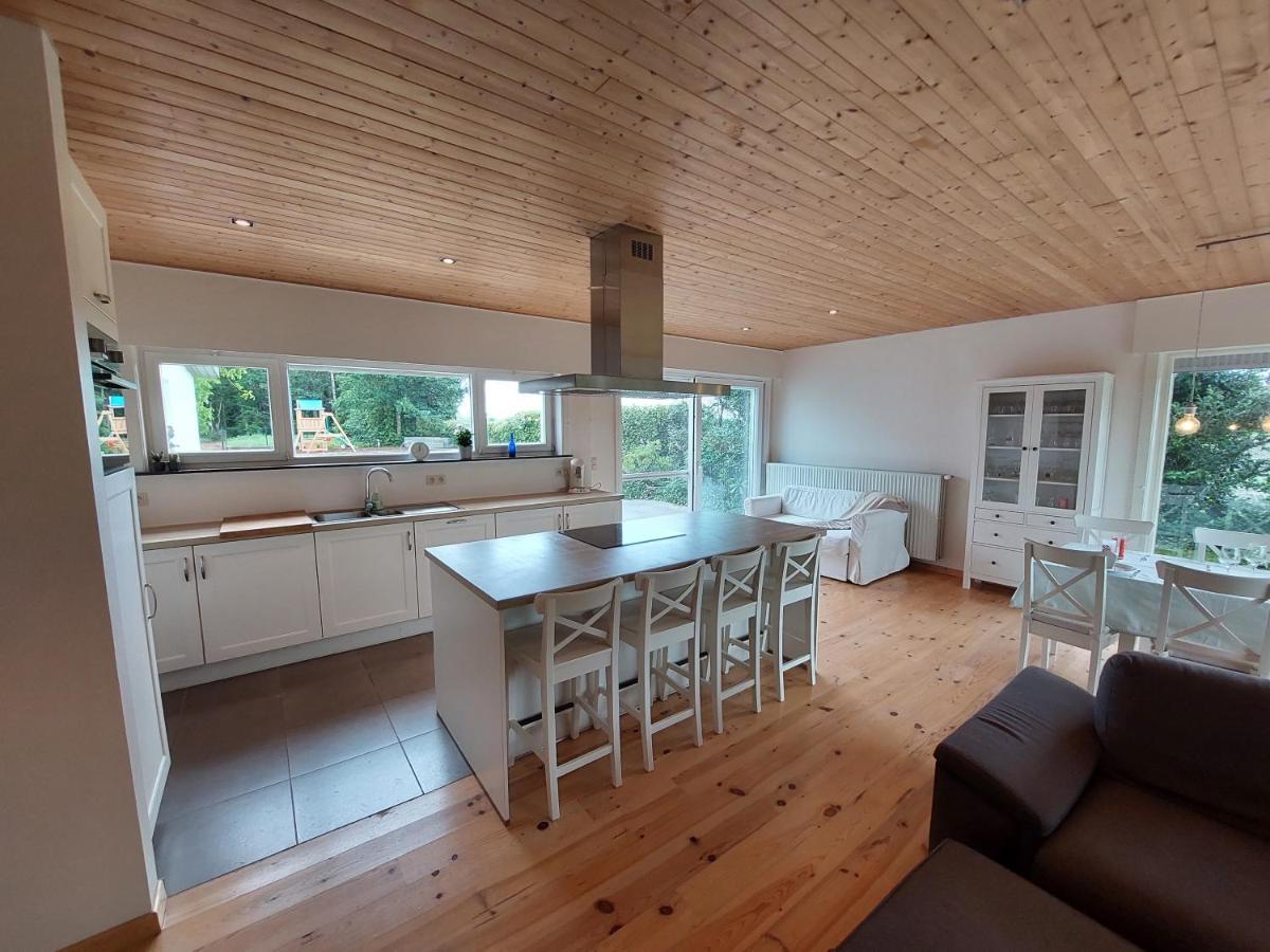 Vakantiewoning Met Permanent Verwarmd Zwembad En Sauna Koekelare Εξωτερικό φωτογραφία